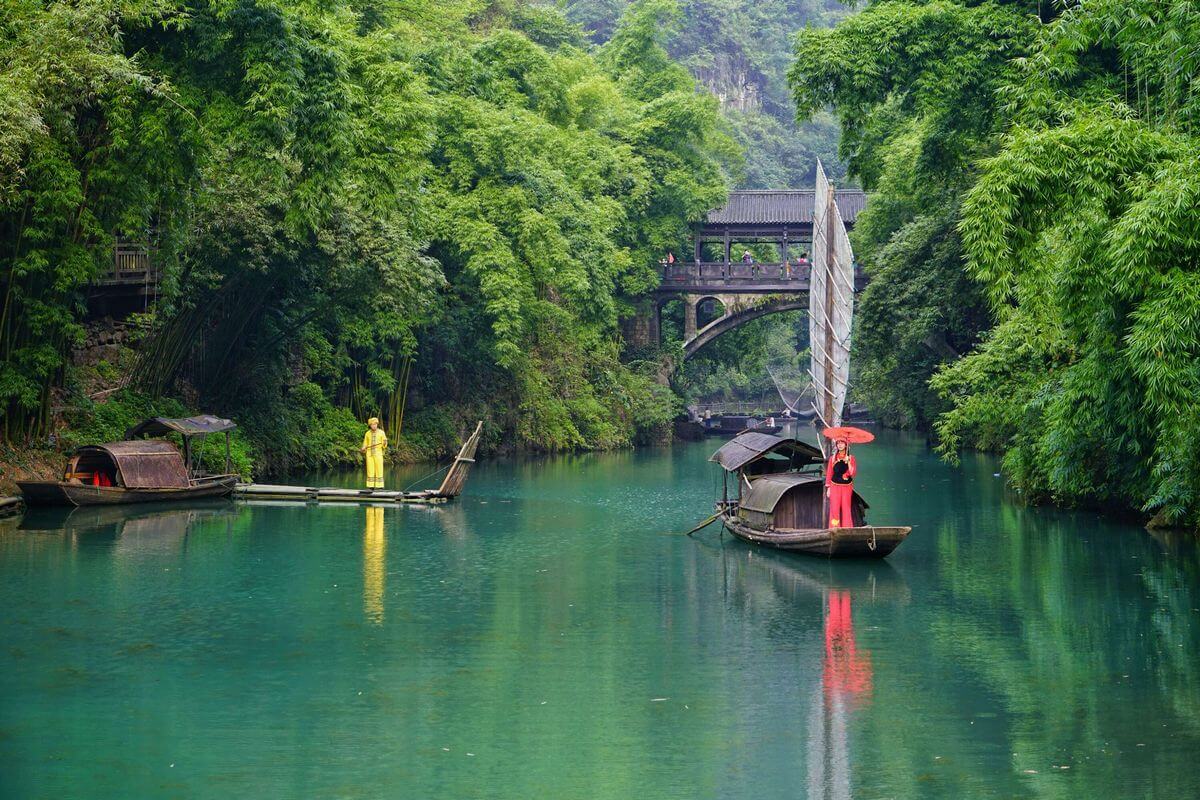 Tribe Of The Three Gorges - Yangtze River Cruises